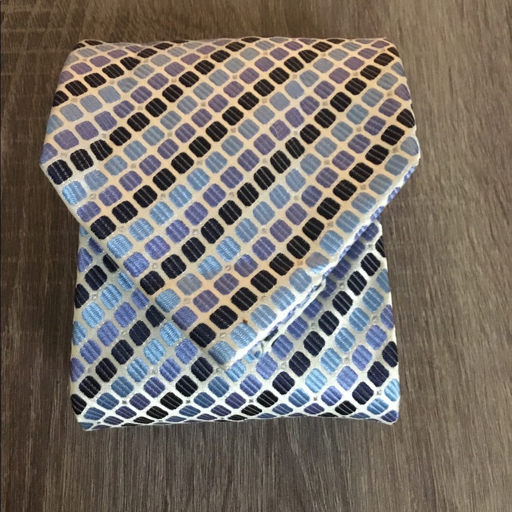 Necktie
